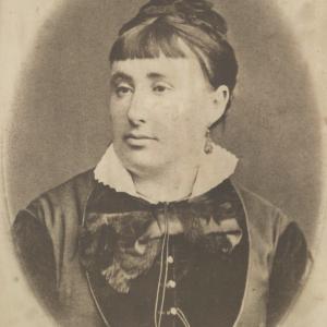 Fotografia portretowa Sury Perli Hirszenberg (1845 - 1906), matki Samuela Hirszenberga (1865 - 1908), artysty malarza